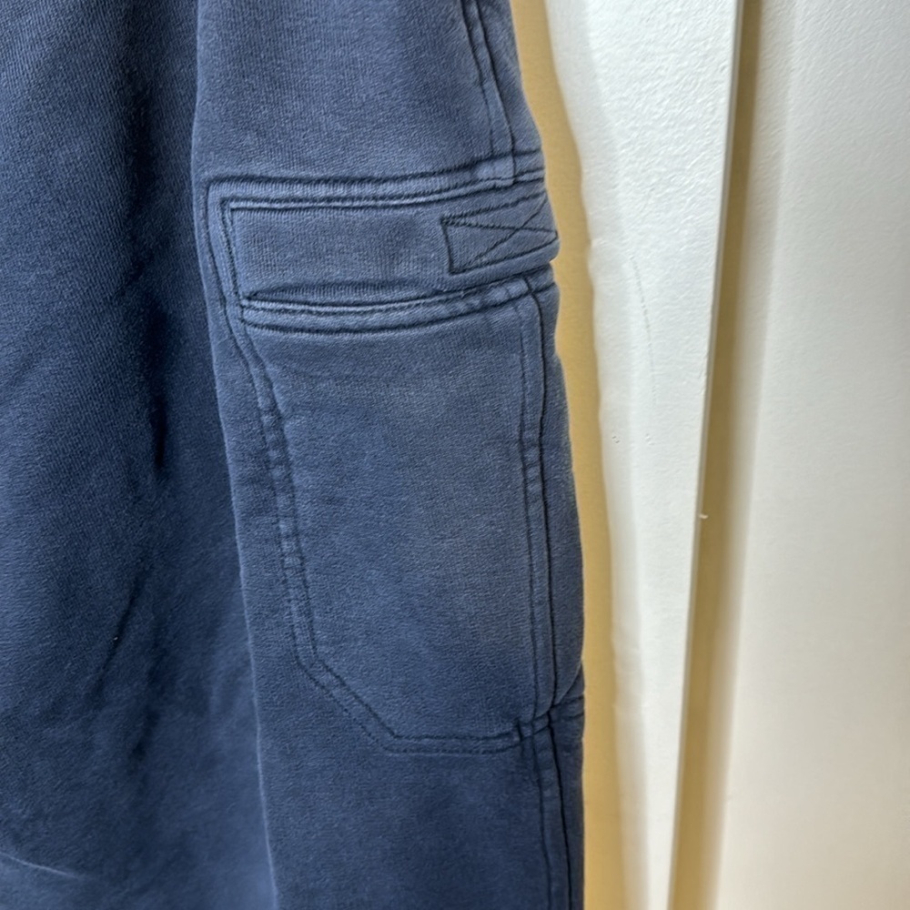 Mens LL Bean, XL Tall, navy blue, cargo sweatpants, errand, Athlesure , worn in - Picture 6 of 10